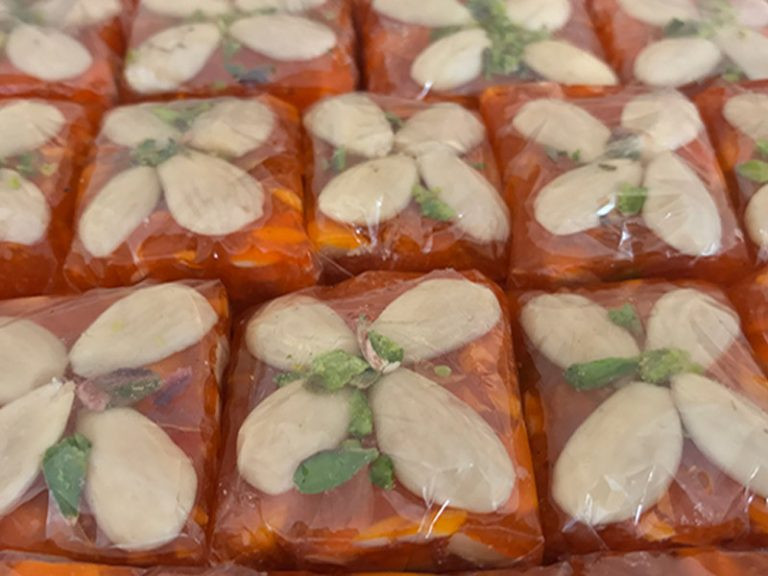 Karachi Halwa